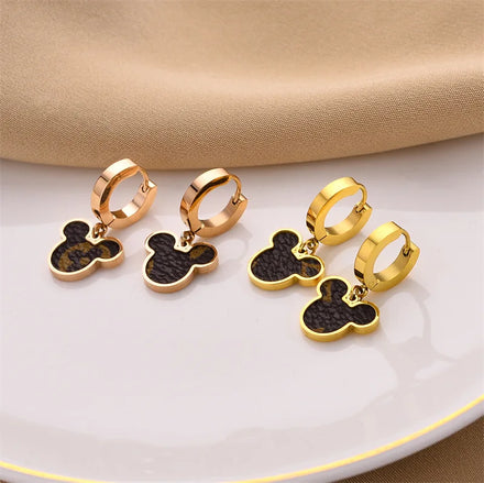 New Arrival Stainless Steel Pearl Earrings Simple Classic Water Drop Pearl Earrings Women