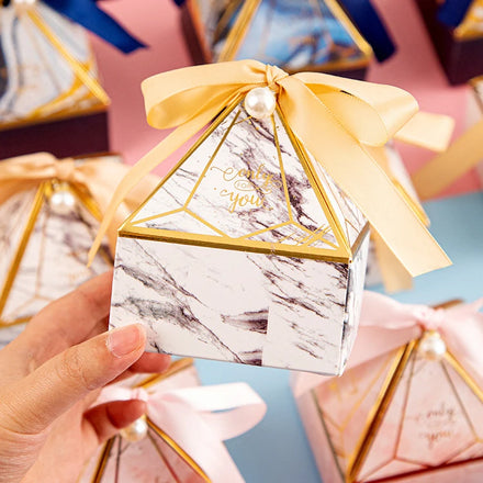 CSMD China Yiwu Suppliers Cheap Wholesales Marble Design Disposable Creative Fancy Cookies Pyramid Box for Wedding Favors