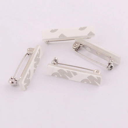 Garment Accessories Plastic Base Metal Brooch Safety Pin Badge Pin with Adhesive