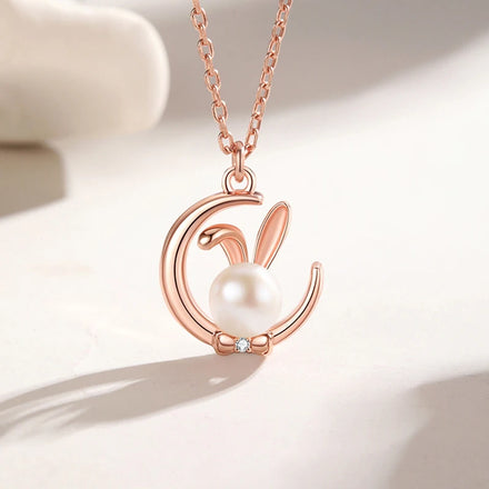 2025 New Gift Girlfriend Pendant Necklace Moon Rabbit Pearl Necklace Light Luxury Sterling Silver Necklace for Women