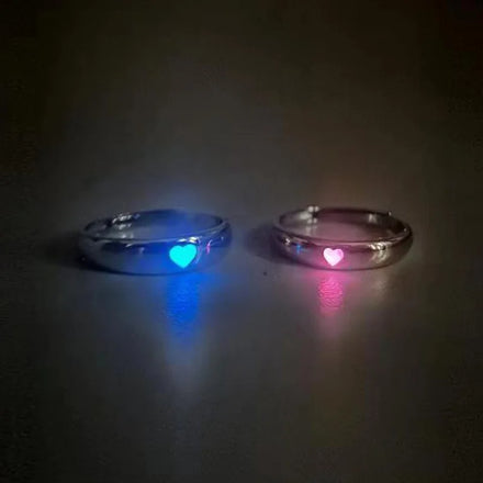 Fashion Blue Love Heart Luminous Ring for Women Men Retro Glow in Dark Silver Color Adjustable Couple Finger Rings Jewelry