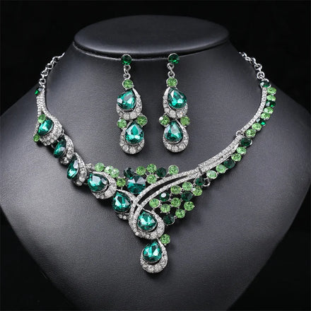 Wholesale Trendy Luxury Water Drop Leaf Diamond Crystal Gem Statement Necklace Earring Bridal Jewelry Set