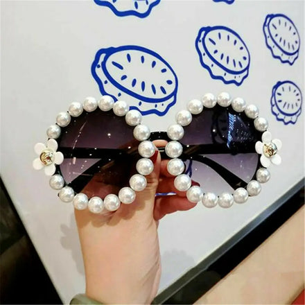 Round Fashion Vintage Women Rhinestone Sunglasses Flower Imitation Pearl Beach Shades Eyewear