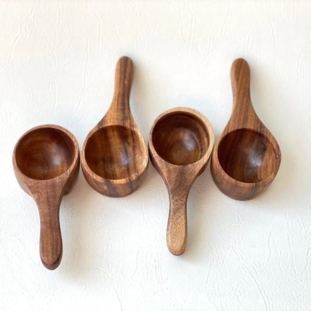 Hot Selling Glass Measuring Cups Natural Wood Color Wooden Handle 20ml Food Grade Safe Classic Style Laser Logo Box Package