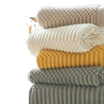 2023 New Soft Sample Polyester Super Crochet Chenille Yarn Throw Chunky Knit Blanket