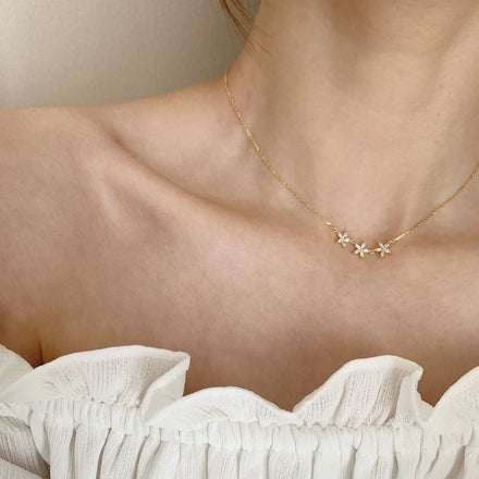 Korea Cute Fashion Pure 925 Sterling Silver Clavicle Chain Zircon 3 Flowers Pendant Necklace for Women Jewelry