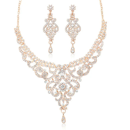 Wholesale Exaggerated Female Diamond Necklace Drop Earrings Short Gold Sweater Chain Statement Jewelry Set