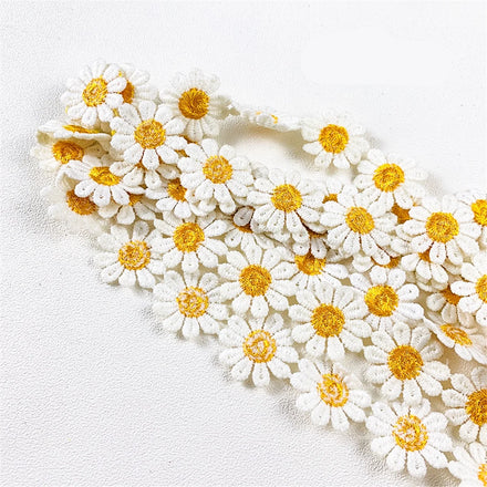 1 Yard Embroidered Daisy Flower White Cotton Lace Trim Ribbon Handmade DIY Wedding Sewing Craft