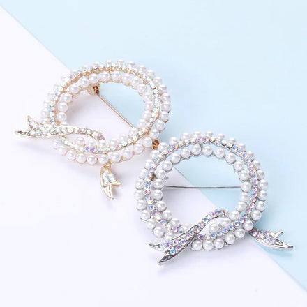 Fashion Cheap Pearl Clothing Accessories Lapel Pin Brooch Women Dress Rhinestone Pearl Round Brooch Pin