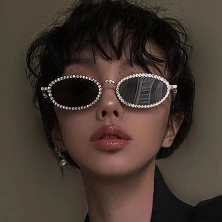 UNOC Women's Sunglasses Full Diamond Oval Frame Gold Metal Concave Shape with Spice Girls Photo Exclusive Diamond Shades
