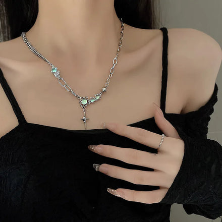Fashion Nova Cross Necklace for Women Newest Designer Moonstone Stitch Necklace for Women
