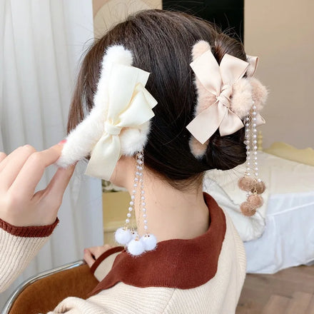 Autumn Winter Tassels Plush Scratching Head Big Hair Claws Korean Bowknot Large Hair Clip Claws Shark Clip for Women
