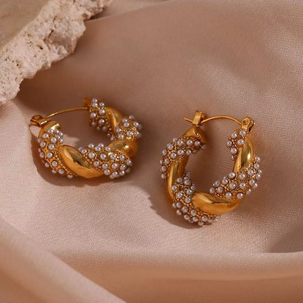 Trending Twisted Pearl Hoop Earring 18K Gold Plated Stainless Steel Statement Earring for Women