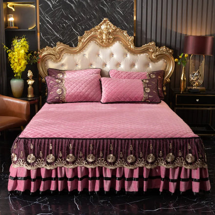 Sunny Textile Wholesale Autumn Winter Quilted Crystal Velvet Bed Skirt Princess Style Lace Thickened Bedspread