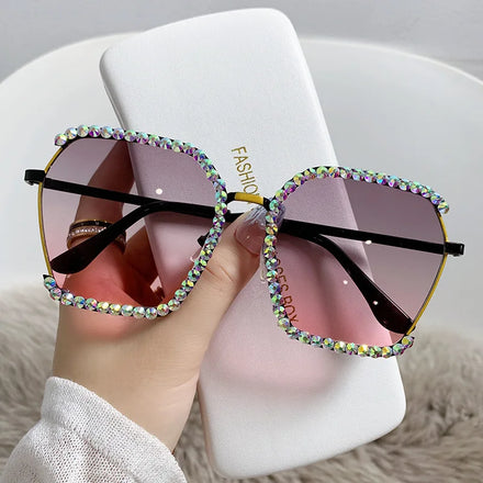 Les Lunettes De Soleil Famme Diamond Sun Glasses Female Shades Gradient Anti UV Rhinestone Sunglasses