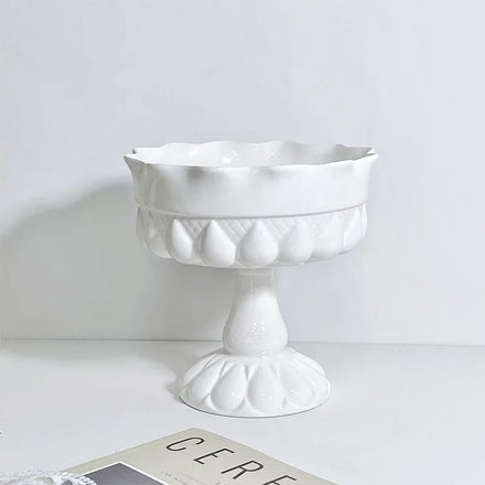 French Retro Relief High-legged Ceramic Plate Pure White Fruit Tray Household Decoration
