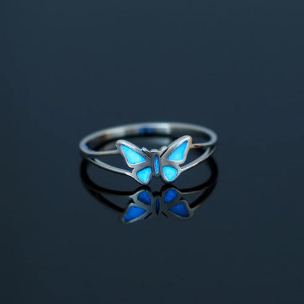 2022 New Trendy Love Butterfly Glow in the Dark Fashion Vintage Punk Noctilucent Butterflies Luminous Ring for Party