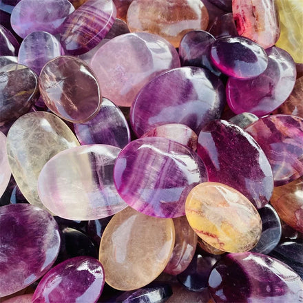 Wholesale Oval Polished Decorative Natural rainbow Purple Fluorite Palm Stone