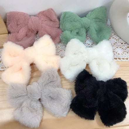2025 Women Girls Large Bulk Fall Winter Furry Butterfly Bow Faux Fur Spring Hair Clips Accessories Barrette Rabbit Fur Hair Claw
