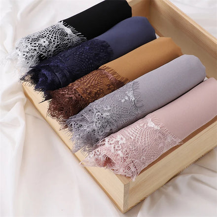 New Design Fashion Bubble Chiffon Eyelashes Lace Edge Women Hijab Head Wrap Wholesale Plain Islamic Muslim Scarf Shawl
