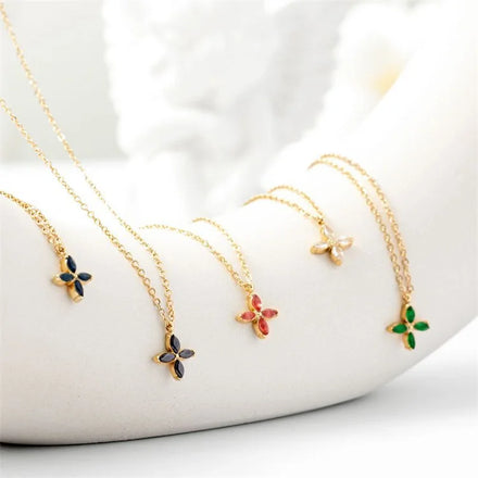 Wholesale Diamond Star Necklace Gold Plated Stainless Steel Natural Colorful Crystal Flower Pendant Necklace for Women