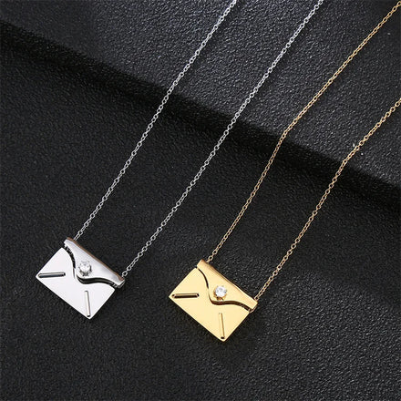 Hot Selling Fashion Jewelry Necklaces Valentine Gift Crystal Envelope Pendant Charm Necklace for Women
