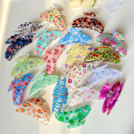 Ins Hot Sale Big Matte Women Flower Hair Clips Plastic Frosted Hollowed Flower Hair Claw Clips