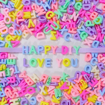 Jewelry Making Acrylic Macaron Cartoon 8mm English Letter Big Hole String Beads DIY Phone Chain Beads Pendant Accessories