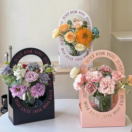2023 Valentine's Day Gift Idea Washable Kraft Paper Bag with Handle Art Paper for Clothing Shoes-Laminated Flower Tote Bag