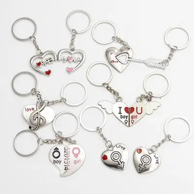 Factory Wholesale Promotion Custom Metal Gold Plated Laser Engraved Pair Wedding Souvenir Lovers Heart Key Couple Keychain