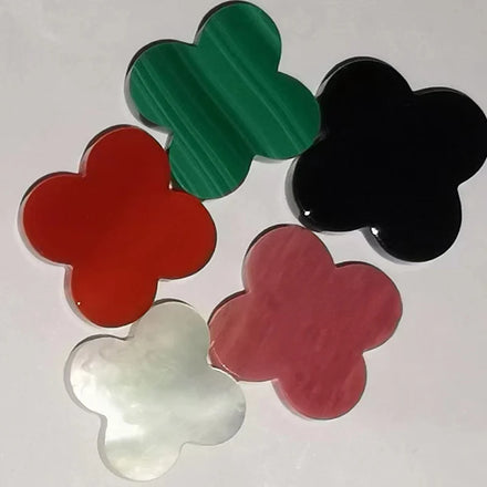 Factory Direct Sale Natural Mother of Pearl Shell Back Onyx Four Leaf Clover Malachite