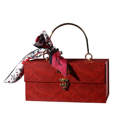 2022 New Design Coated Paper Office Handbag with Metal Lock Handle Recycled Materials Custom Size Wedding Gift Box for Candle
