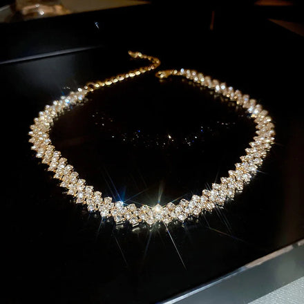 Wholesale Women's Party Jewelry Bright Shiny Simple Full Rhinestone Choker Silver Necklace with Gold Plating for Gift