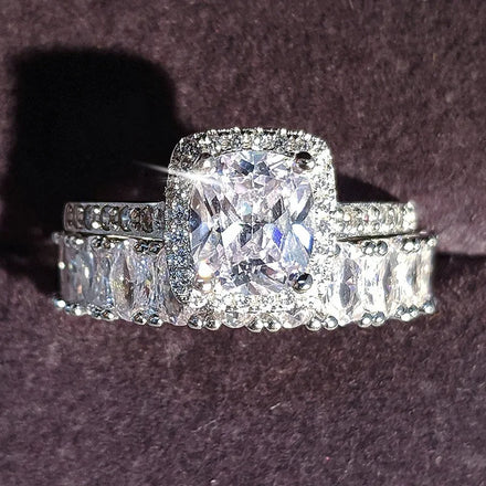 2022 Simple Fashion Silver Promise Couple Wedding Engagement Exquisite Rhinestones Zirconia Rings Set for Lover Gifts /