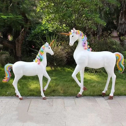 China Factory Fiberglass Animal Sculpture Resin Life Size Merry Go Round Prop for Wedding Decoration