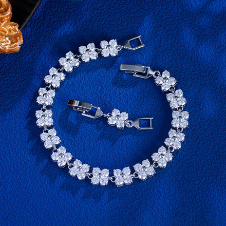 Korean Styles White Cubic Zirconia Jewelry Flower Shape Bridal Tennis Chain Link Bracelets for Women Wedding Dress Accessories