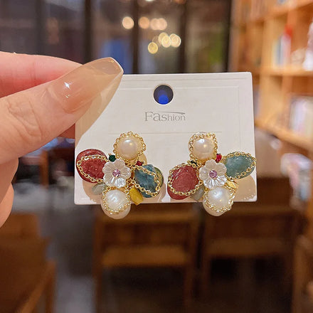 Fashion Korean Personality Crystal Flower Earrings Retro Vintage Pearl Shell Flower Earring for Girlfriend