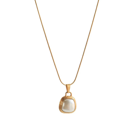 Light Luxury White Imitation Pearl Pendant Snake Bone Chains Neck Chains 18K Gold Plated Stainless Necklaces
