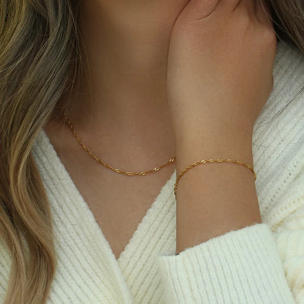 Drop Ship 18K Gold Plated Water-Wave Chain Tarnish Free Stainless Steel Chain Bracelet Christmas Gifts for Women