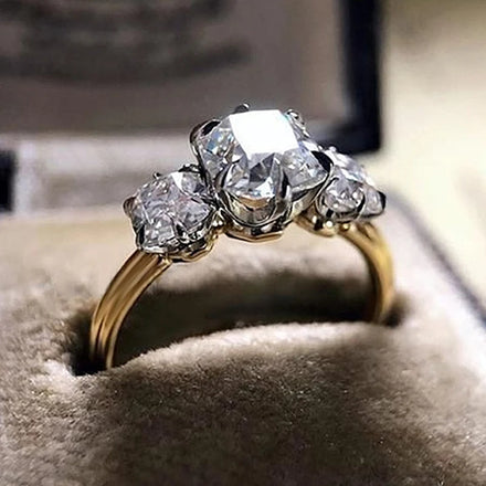 CAOSHI Two Tone Silver Gold Plated Jewelry Wholesale Wedding Engagement Cubic Zirconia Bling 3 Stone Diamond Rings for Women