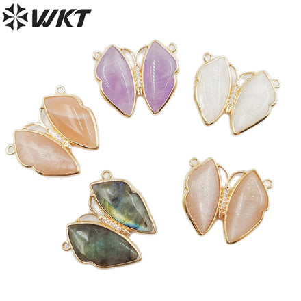 WT-P1881 Amazing Lifelike Lovely Natural Stone Butterfly Pendant Gold Double Loops Sun Stone Jewelry Pendant for Birthday Gift