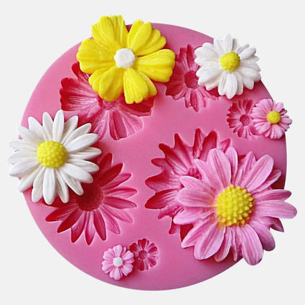 New Design Multishapes 3D Flowers Silicone Soap Mold Heat Resistant Handmade for Soap or Cake Making Packaged in OPP Bag