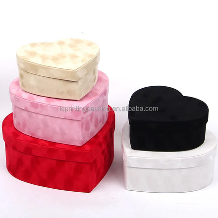 Wholesale Recycled Materials Pink Velvet Matt Lamination Heart Shape Flower Gift Packaging Chocolate Boxes 3-Piece Sets for