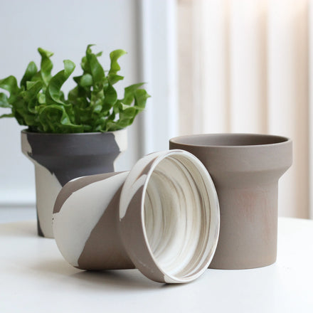 Wholesale Minimalist Modern Ceramic Plant Pots with Hole for Home Garden Decor