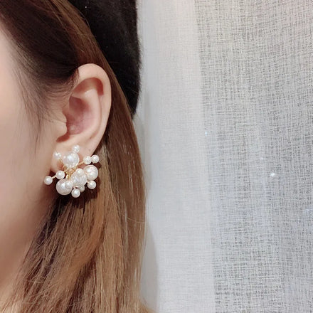 Zooying New Jewelry Summer Pearl Piecer Temperament Women Girls Stud Earrings