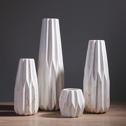 Unique Design Irregular Ceramic Vase Home Accessories Minimalist Room Decor New Fashion Flower Vases Artwork House Decoration