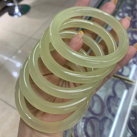 Natural Healing Green Jade Chinese Vintage Style Bangle Gemstone Bangle & Bracelets for Women Girls Fashion Fine Jewelry