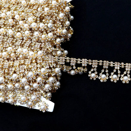 E024 Sew-On 3A Grade Crystal Rhinestone Trim Chain with Gold Color and Brass Metal Base for Bags & Garments