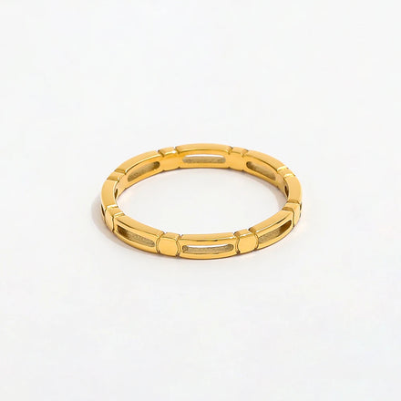 Fenny Stainless Steel Non Tarnish Fashion Simple Hollow Ring Permanent for Women 18K Gold Plated Wholesale Jewelry