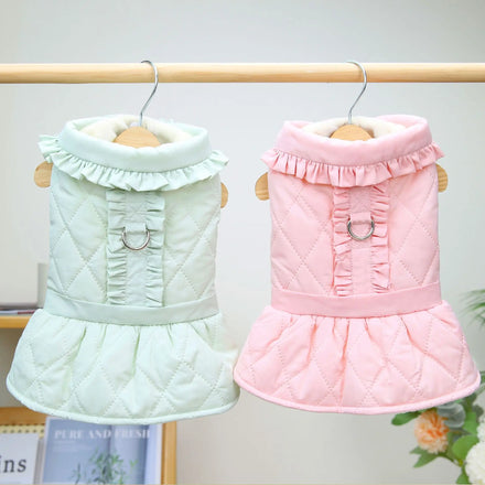 Wholesale Stocked Luxury Outside Mini Puppy Pet Dog Dress Luxury Pet Clothes with Leash Ring